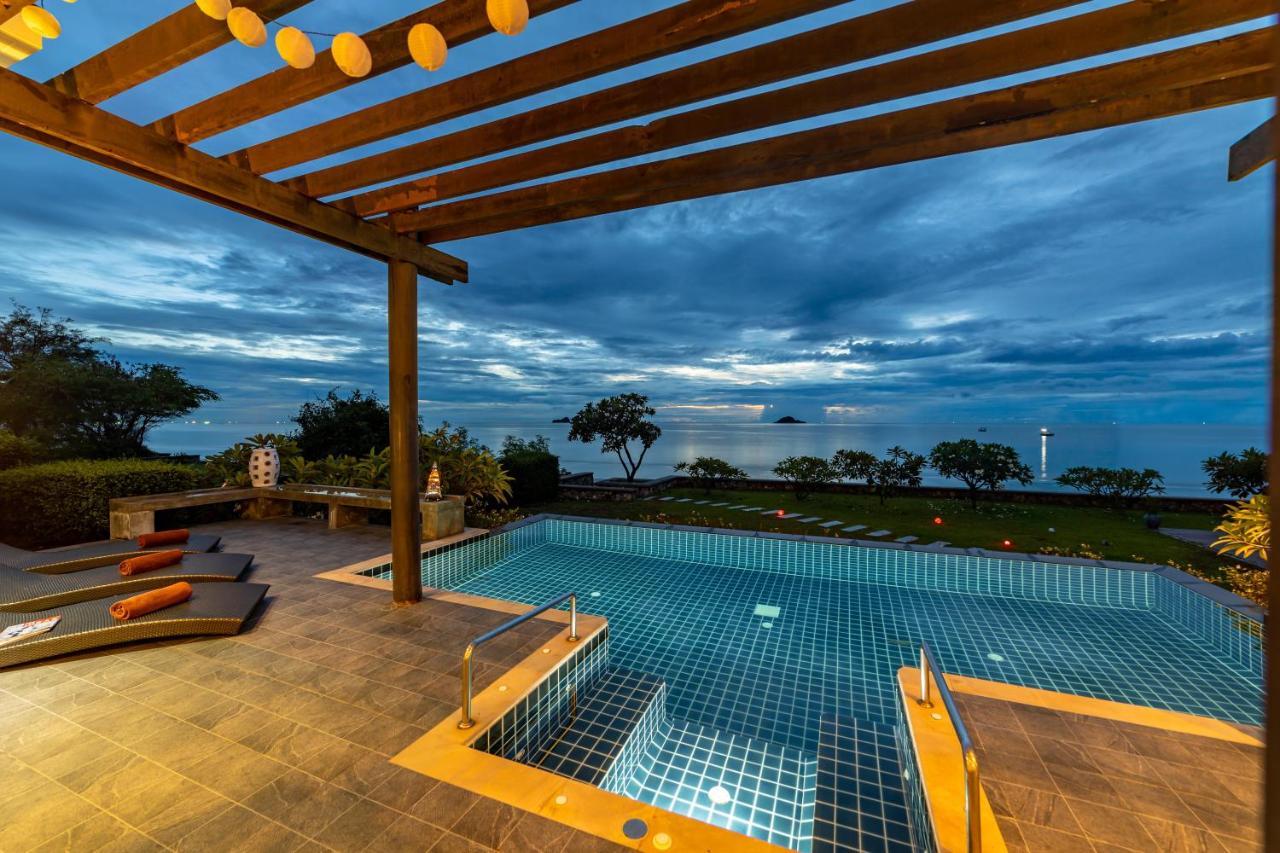 Beachfront Modern 4 Bedroom Pool Villa - Rv Huahin Kültér fotó