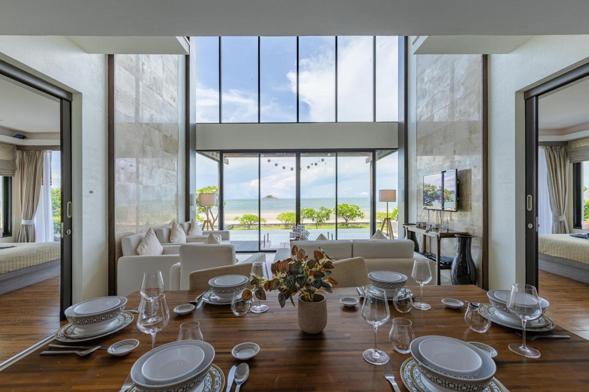 Beachfront Modern 4 Bedroom Pool Villa - Rv Huahin Kültér fotó