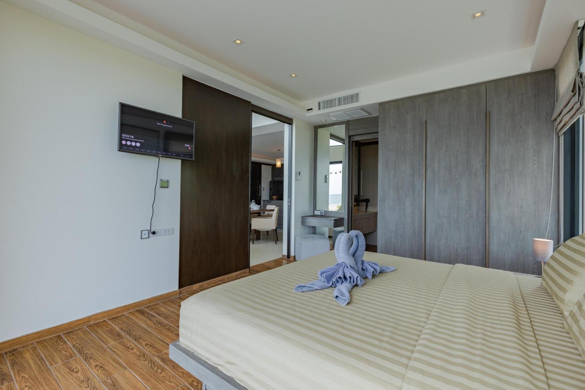 Beachfront Modern 4 Bedroom Pool Villa - Rv Huahin Kültér fotó